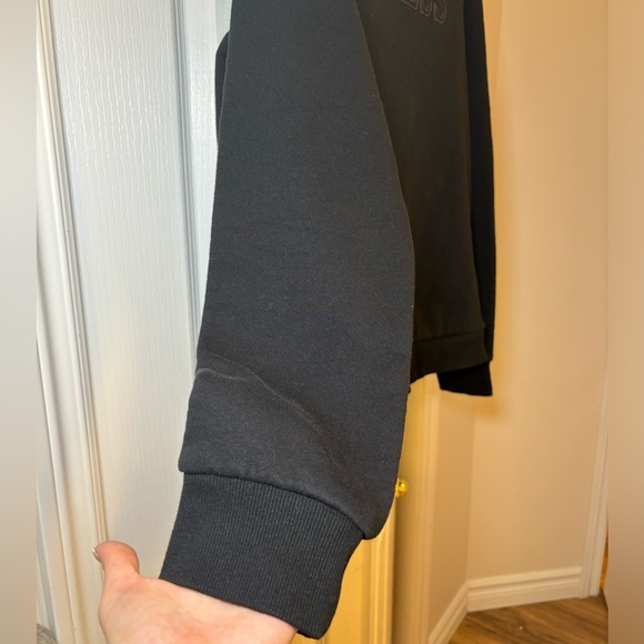 GUESS - Men's Black Sweater in Size L - Picture 10 of 10